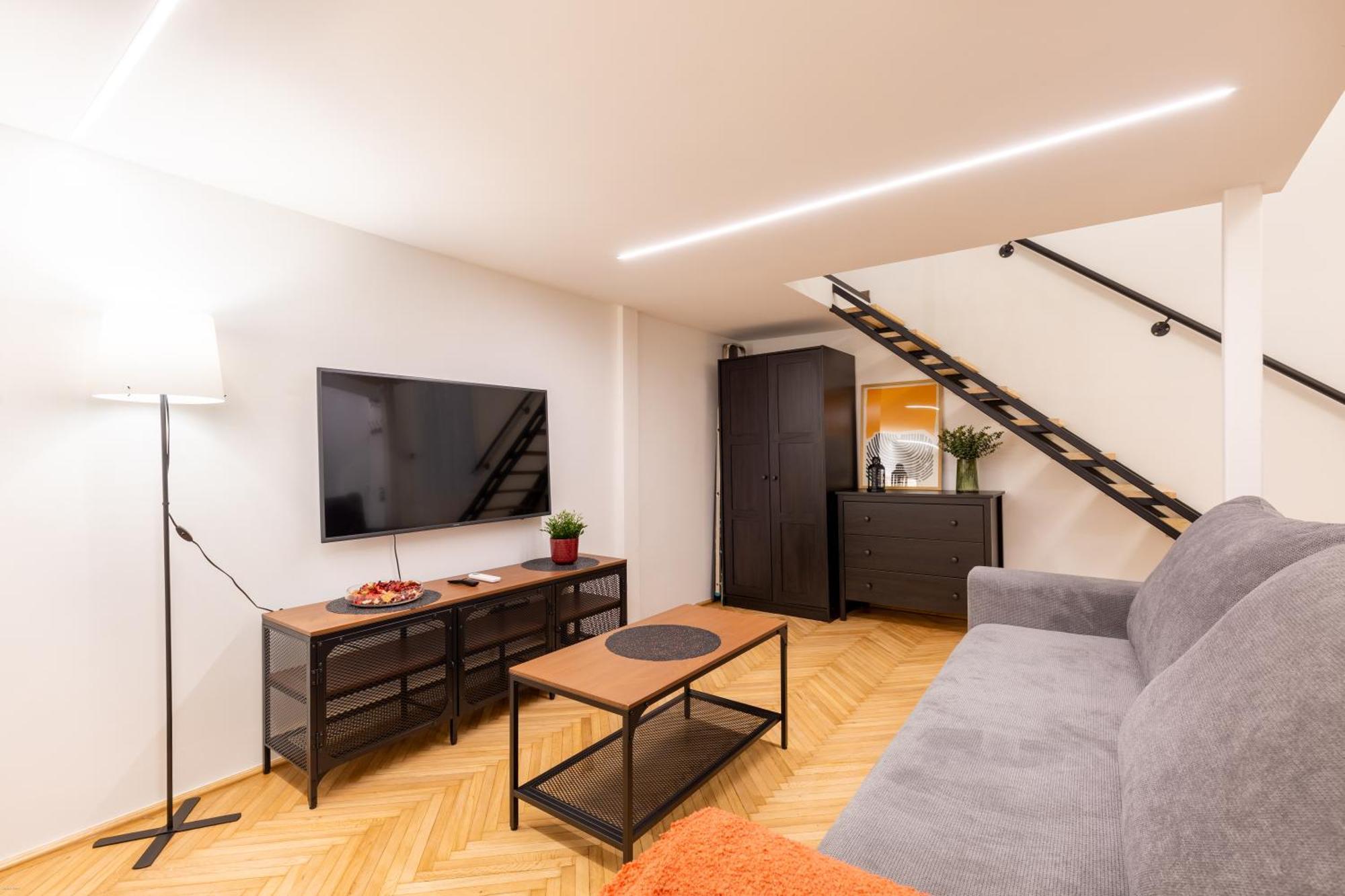 K35 Kertesz Apartment *